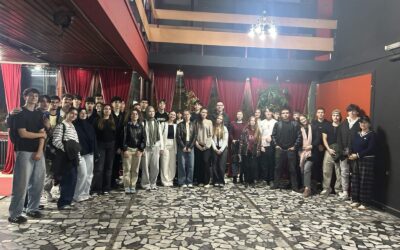 🎭 Учениците на Математичко-информатичката гимназија во Театар Комедија